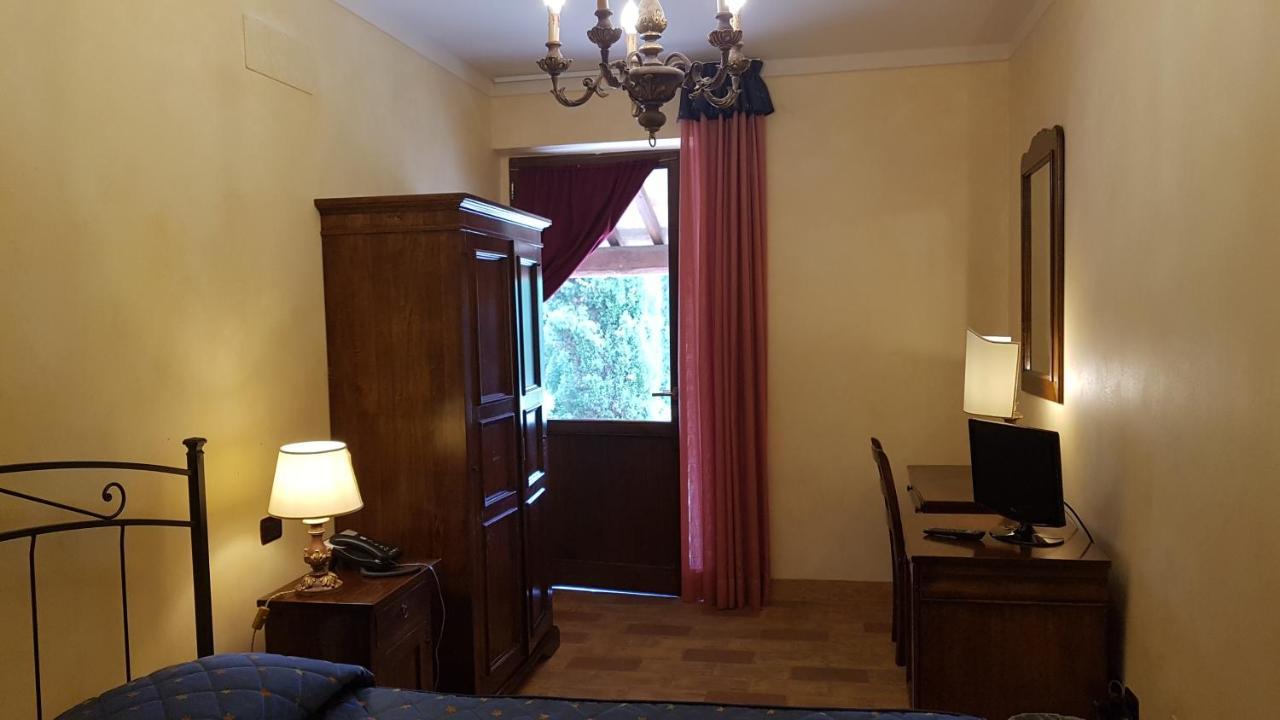 Villa Rinalducci Fano Εξωτερικό φωτογραφία