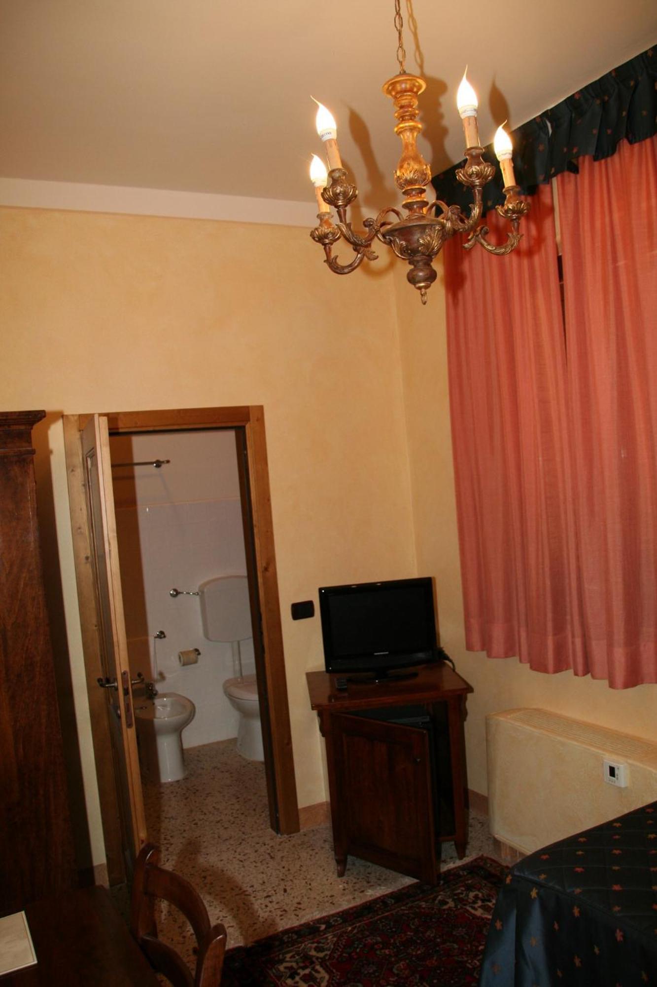 Villa Rinalducci Fano Δωμάτιο φωτογραφία