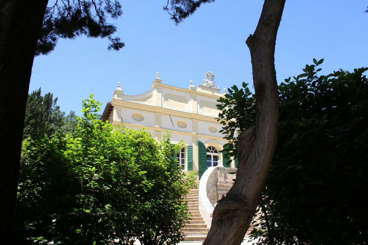Villa Rinalducci Fano Εξωτερικό φωτογραφία